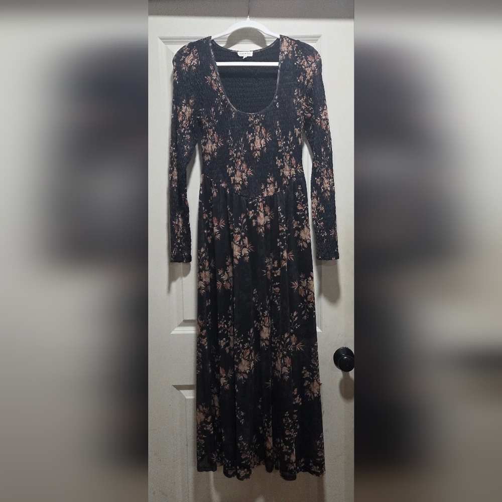 Promesa Chasing Wildflowers Smocked Floral Maxi Dress - Picture 2 of 9
